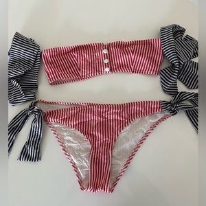 Solid & striped bikini size M